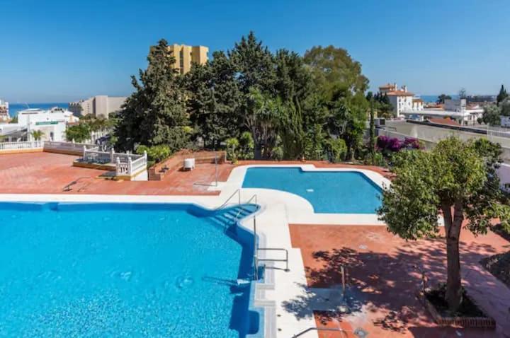 Apartamento Con Vistas Al Mar En Puerto Marina Apartment Torremolinos Bagian luar foto